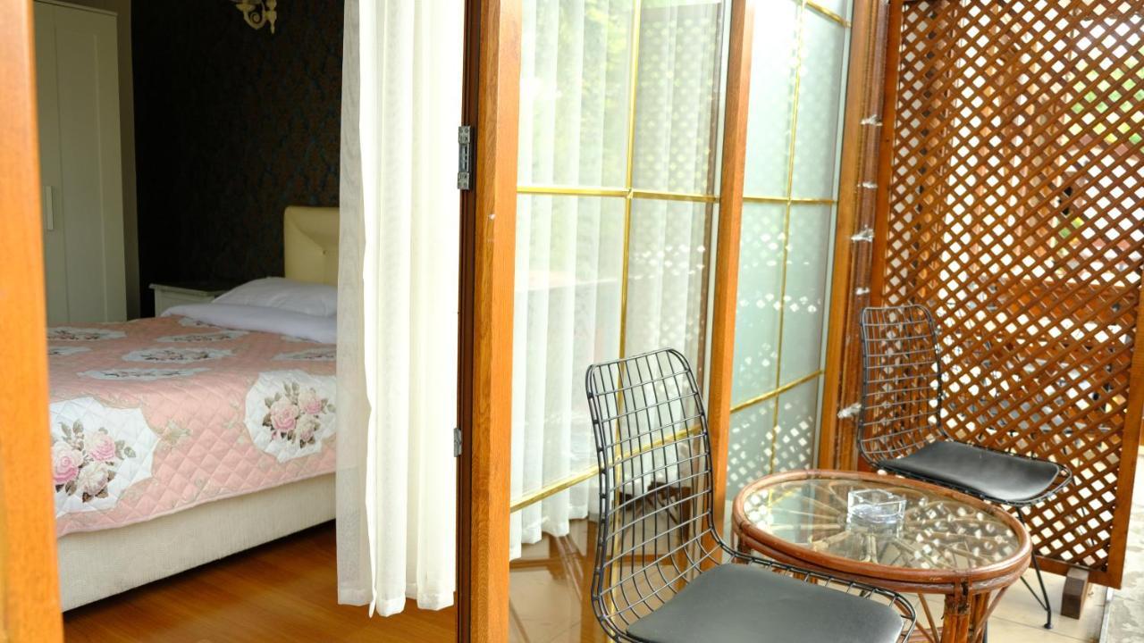 Nizam Butik Otel Bueyuekada Adalar Esterno foto