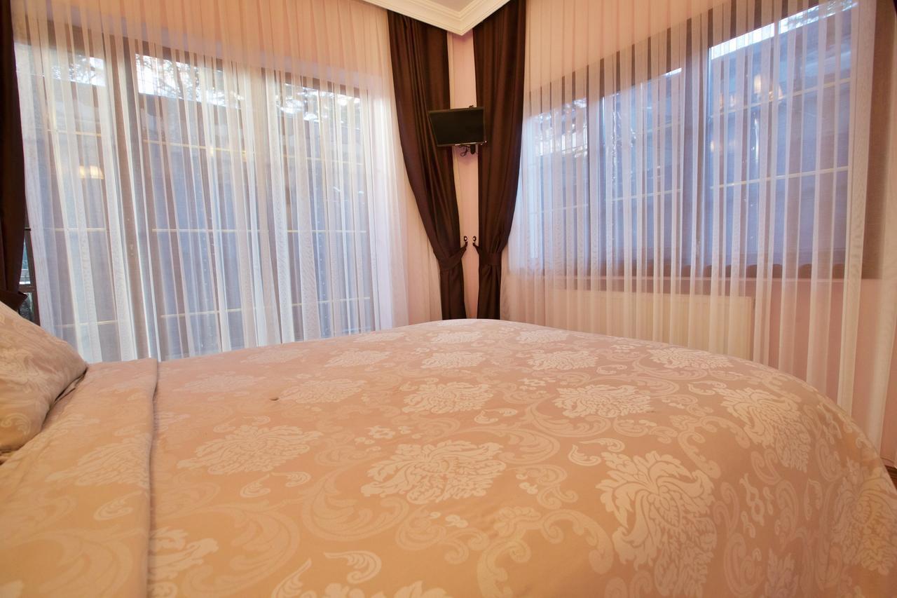 Nizam Butik Otel Bueyuekada Adalar Esterno foto