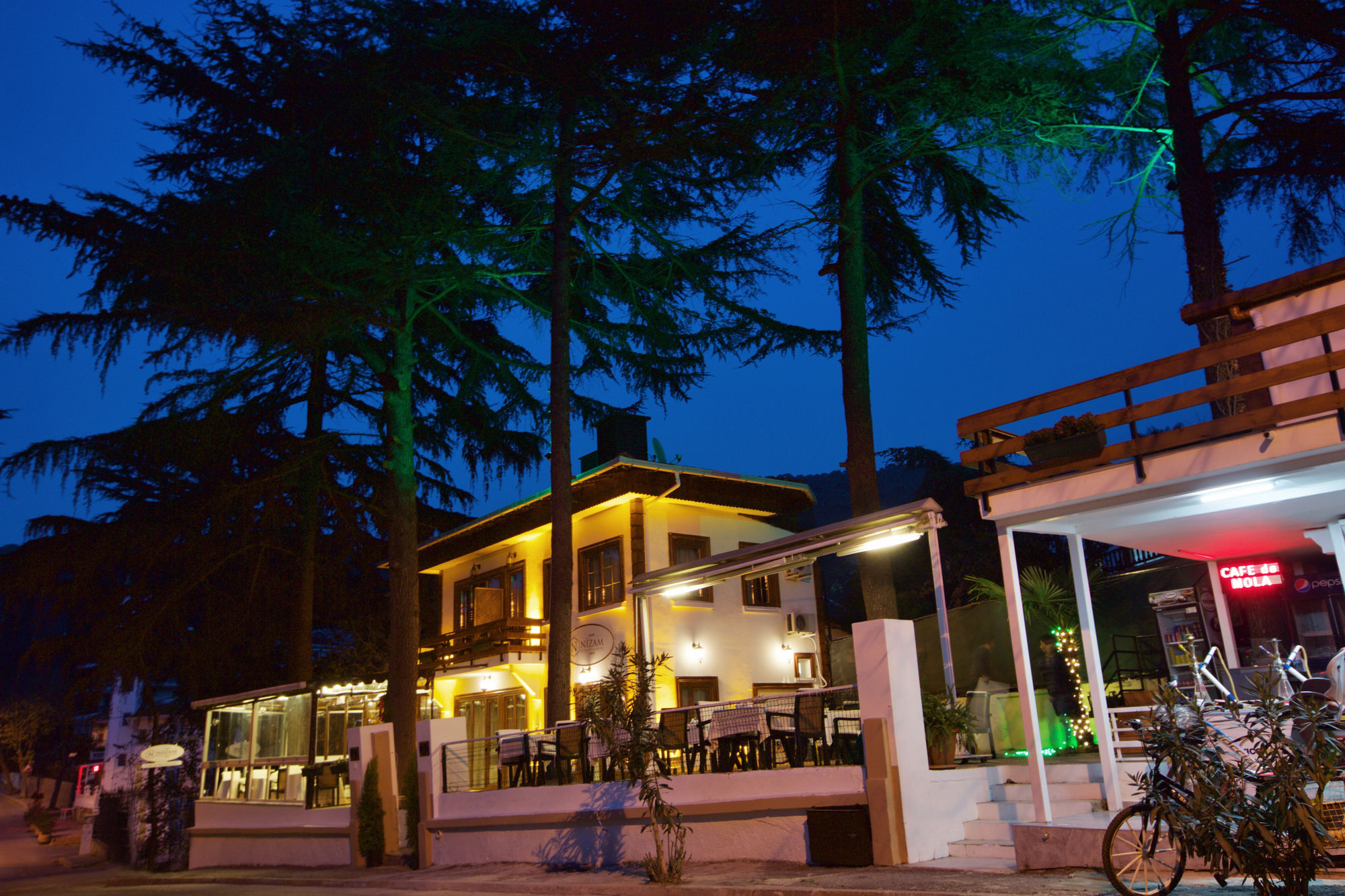 Nizam Butik Otel Bueyuekada Adalar Esterno foto